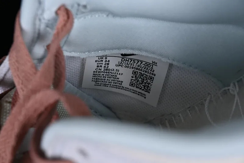 All categories Nk SB Dunk Series Nk SB Dunk Low Low-top sneakers Nk Dunk SB Low Pink Rose SB Dunk Series low-top casual sports skateboard shoes DH7577-001